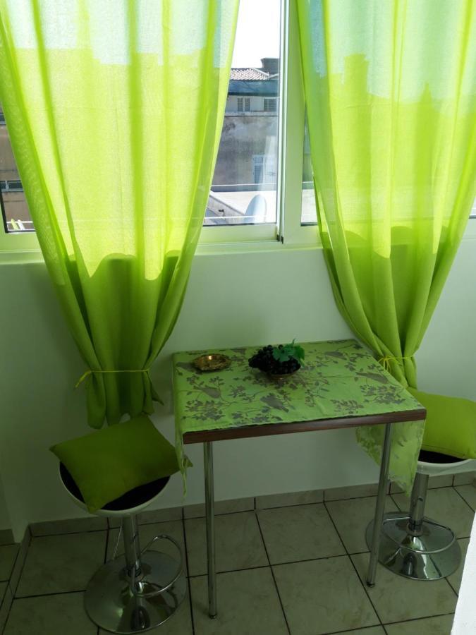 Rooms And Apartment Stambuk II Split Exterior foto